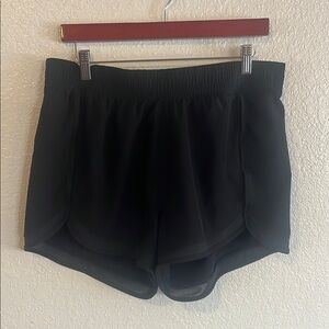 GAIAM Black Athletic Shorts Lightweight Relaxed Fit